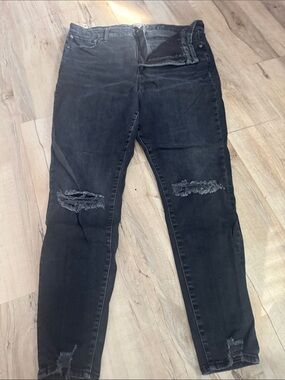 American Eagle Outfitters Women's Black Ripped Skinny Jeans